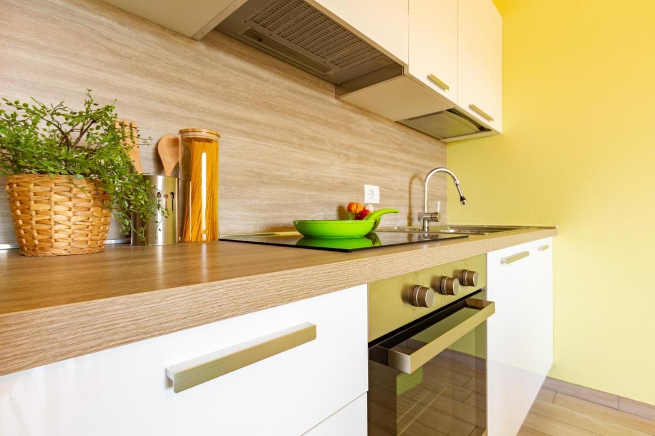 Giada 2P - Palazzina Laura Myho Casa Appartement Tortoreto Buitenkant foto